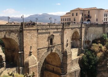 Ronda ante el cólera de 1855: entre la cárcel del Puente Nuevo y las miasmas (Primera parte)